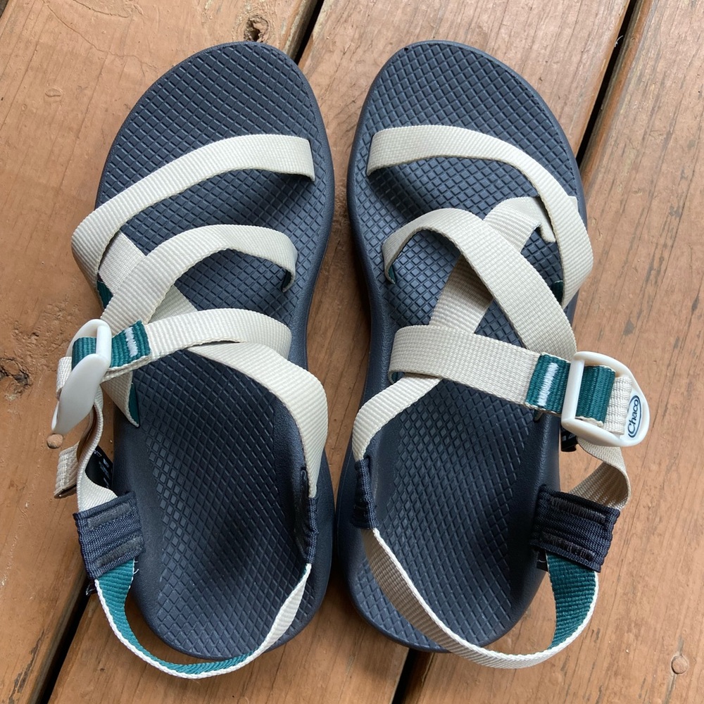 Brand new size 8 Chacos. Never worn outside!